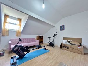 Photo 16- click for photo gallery